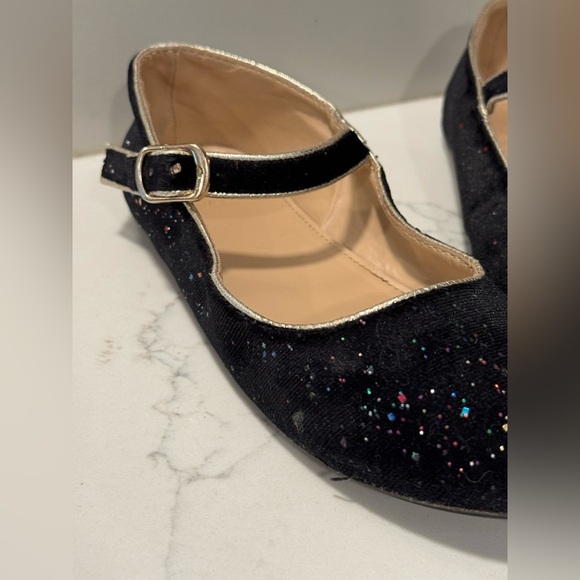 5/$25 Crewcuts - girls velvet strap flats - Picture 8 of 13